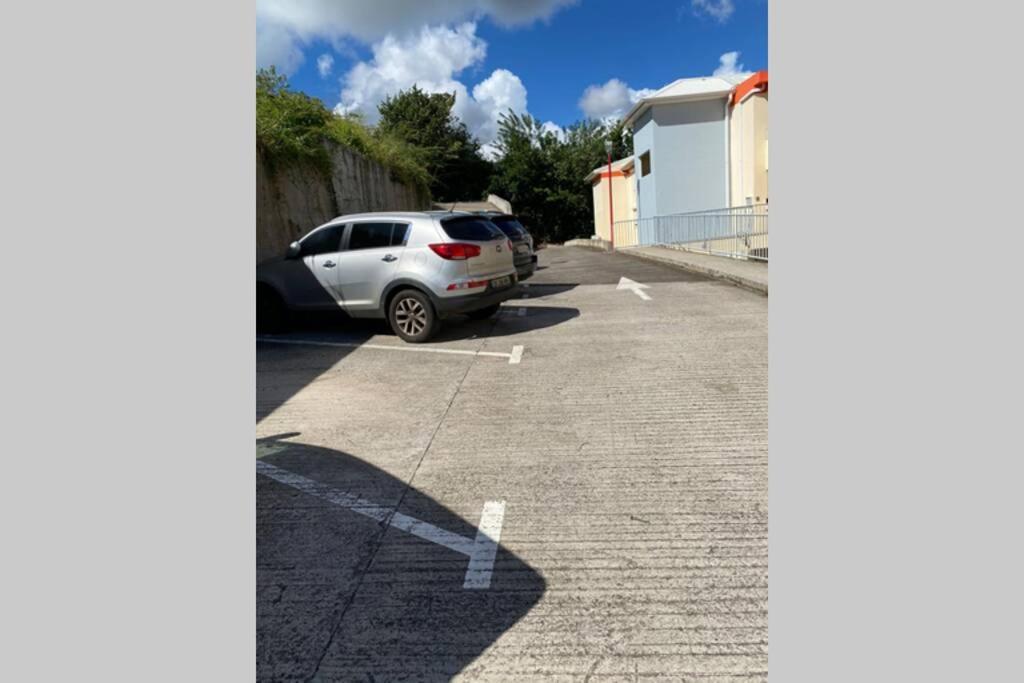 L' AURé Appartamento Le Lamentin Esterno foto